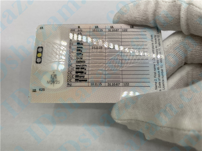 Premium Scannable United Kingdom Fake ID Card Surface Engraving